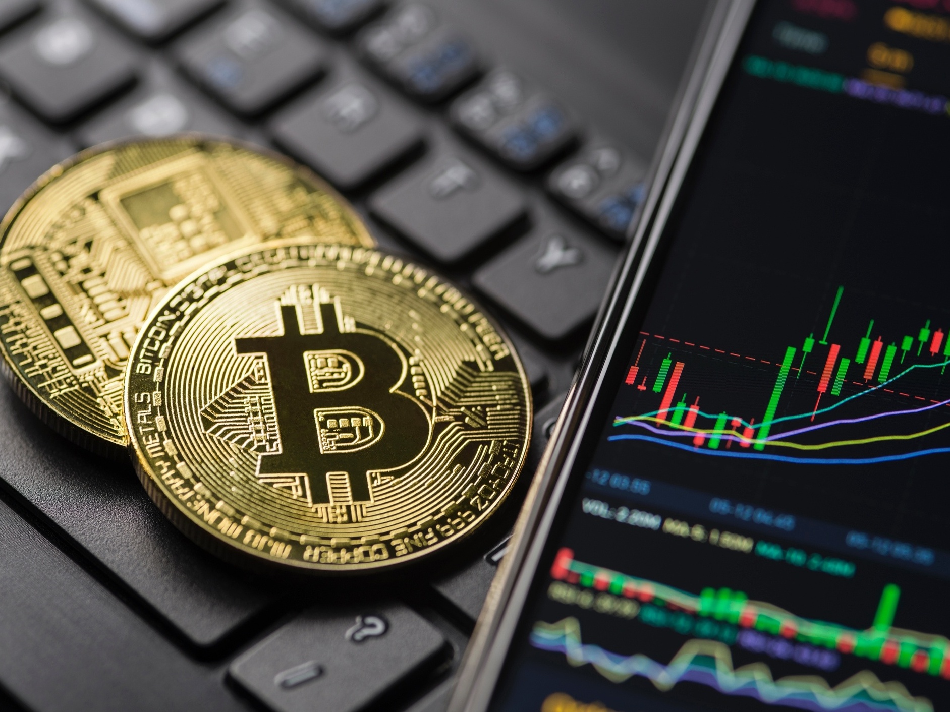 Bitcoin Hits Record High and Draws Investor Attention